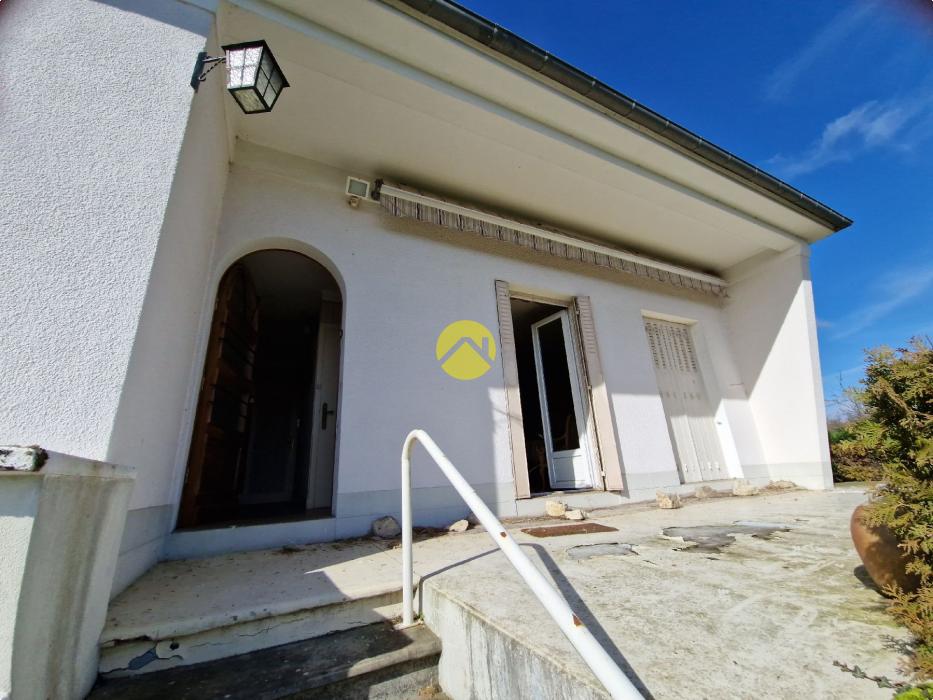 Pavillon sur sous-sol