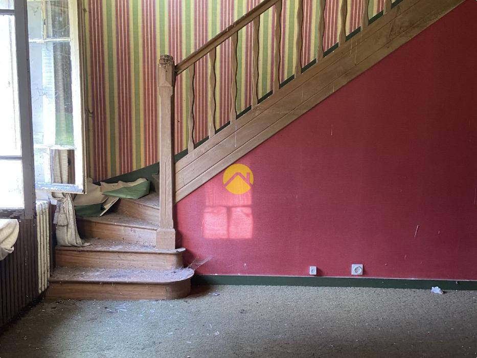 Corps de ferme à restaurer 