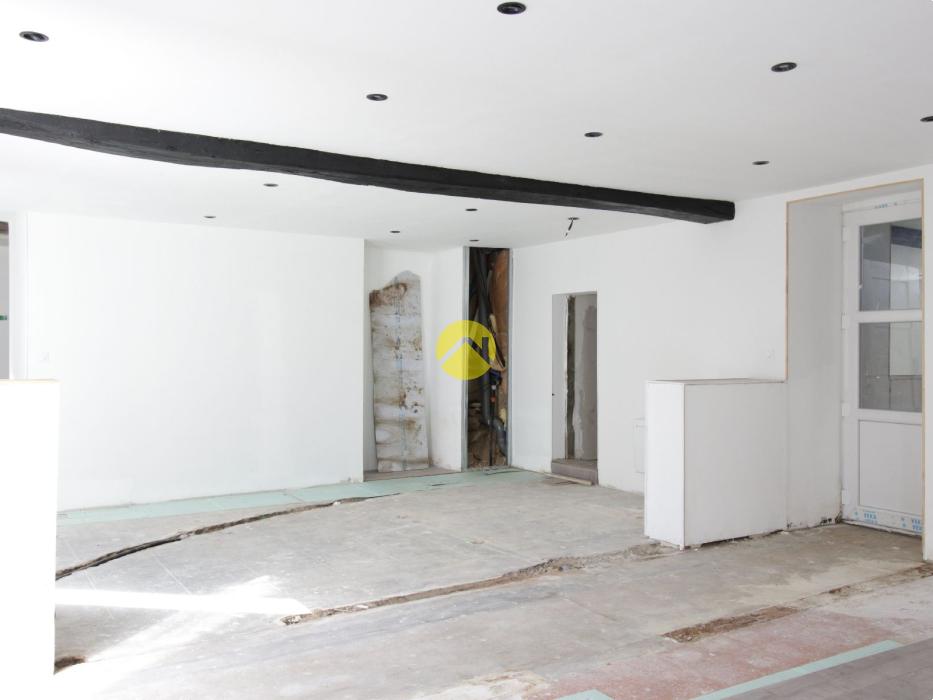 Maison rénovée à terminer