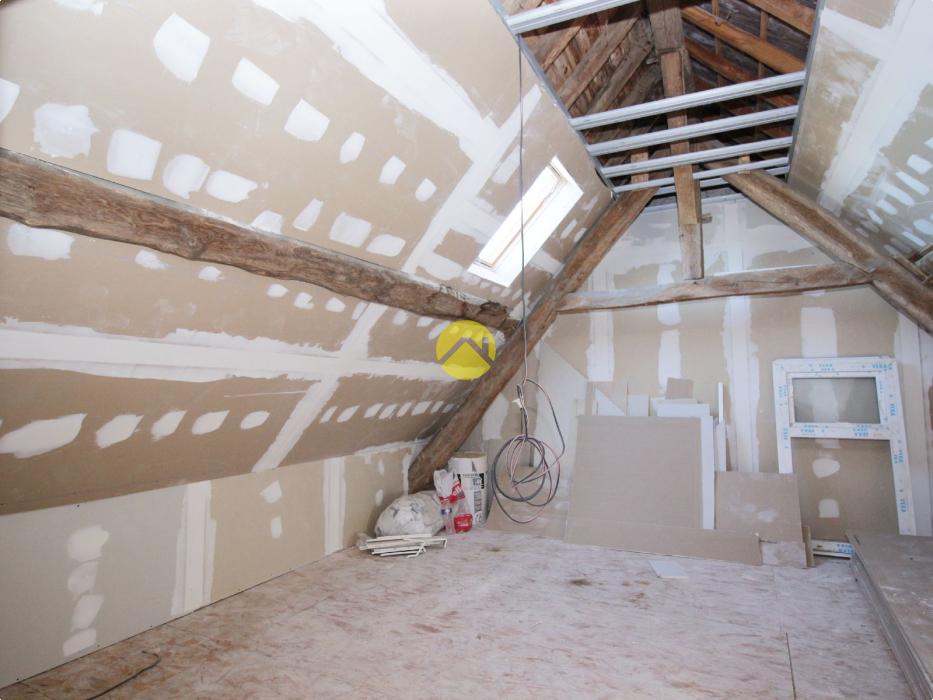 Maison rénovée à terminer