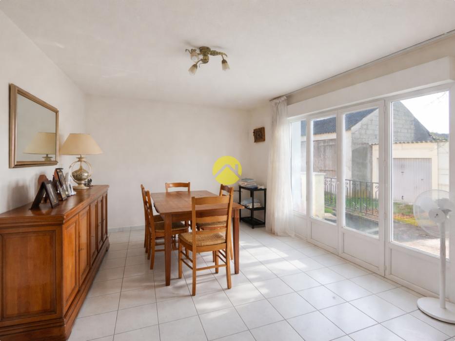 WHAT A BEAUTIFUL TINY HOUSE !