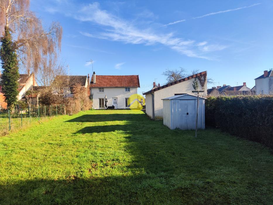 WHAT A BEAUTIFUL TINY HOUSE !