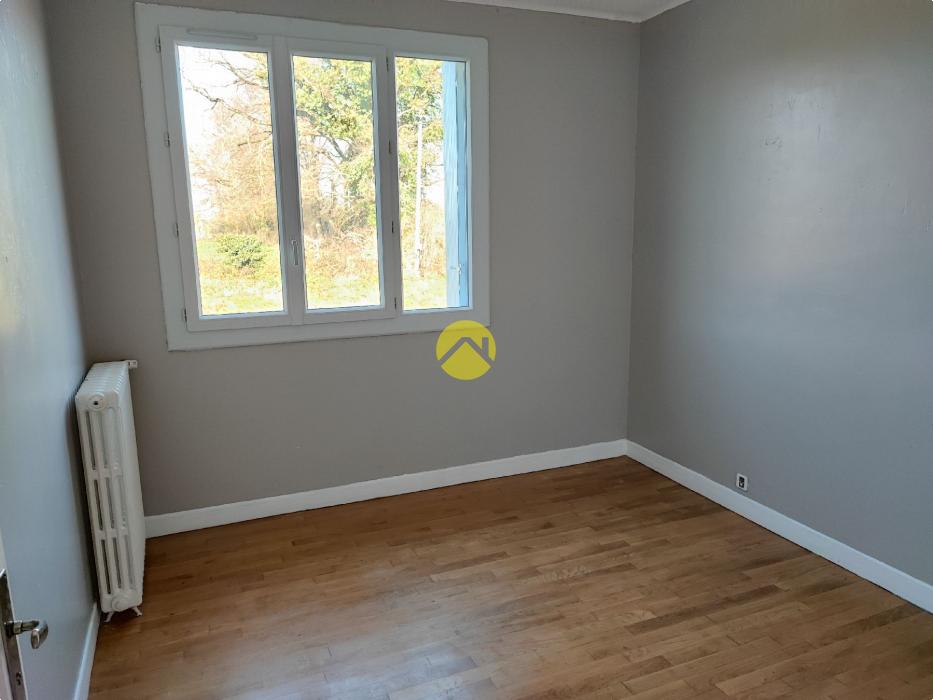 Pavillon de 75m²...