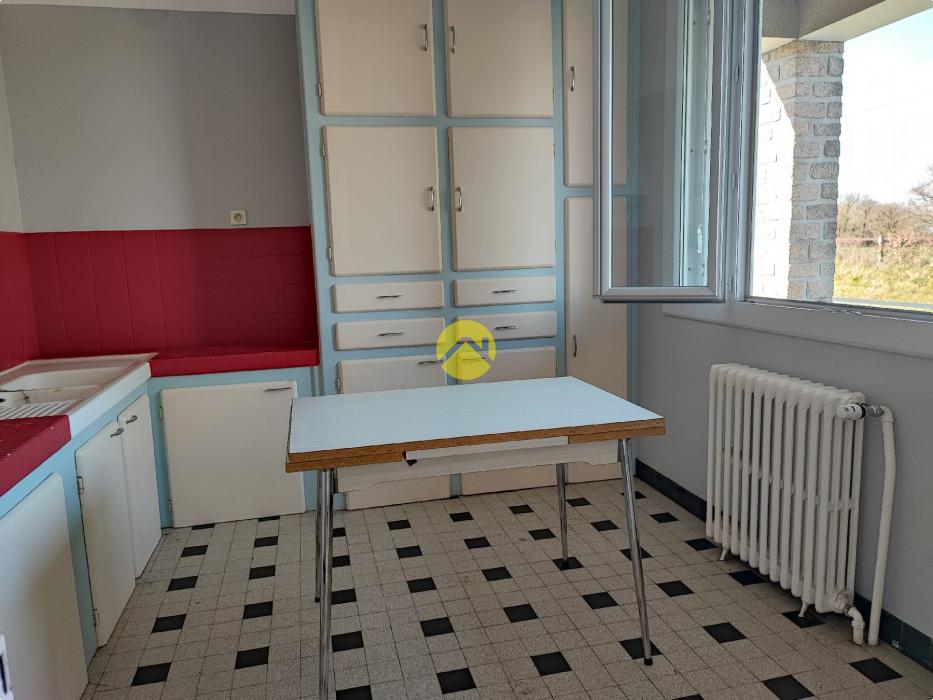 Pavillon de 75m²...