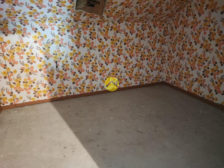 Pavillon de 75m²...