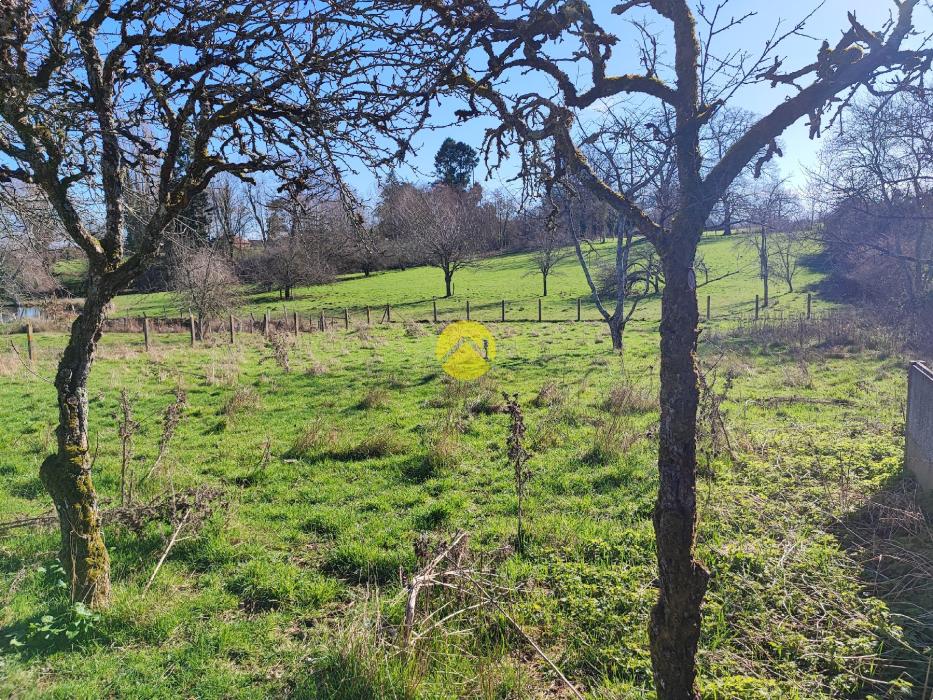 Pavillon de 75m²...