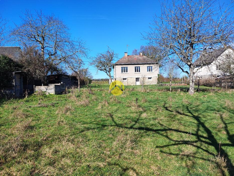 Pavillon de 75m²...