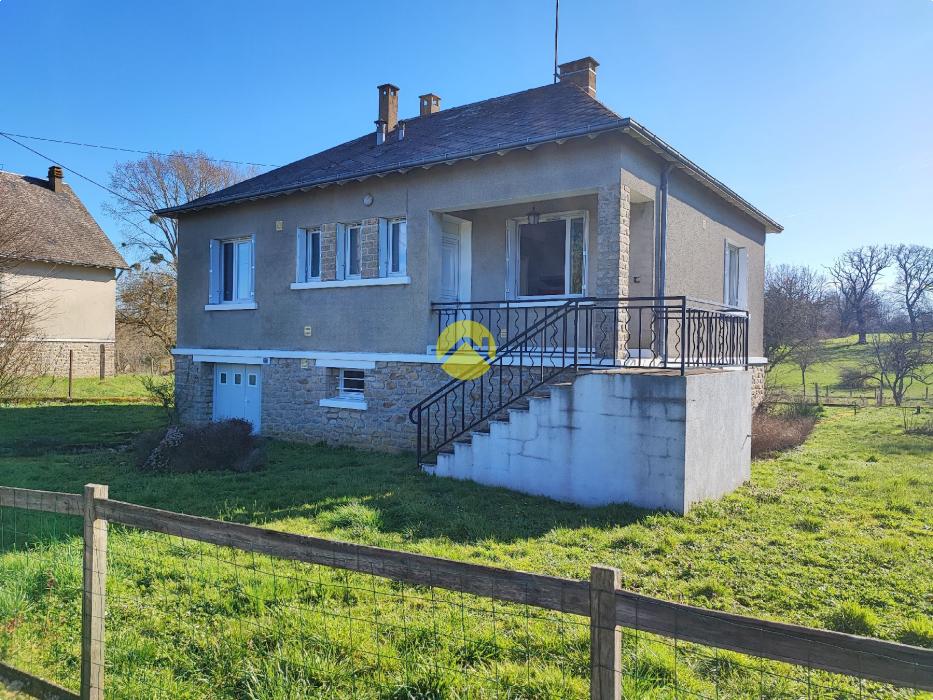 Pavillon de 75m²...