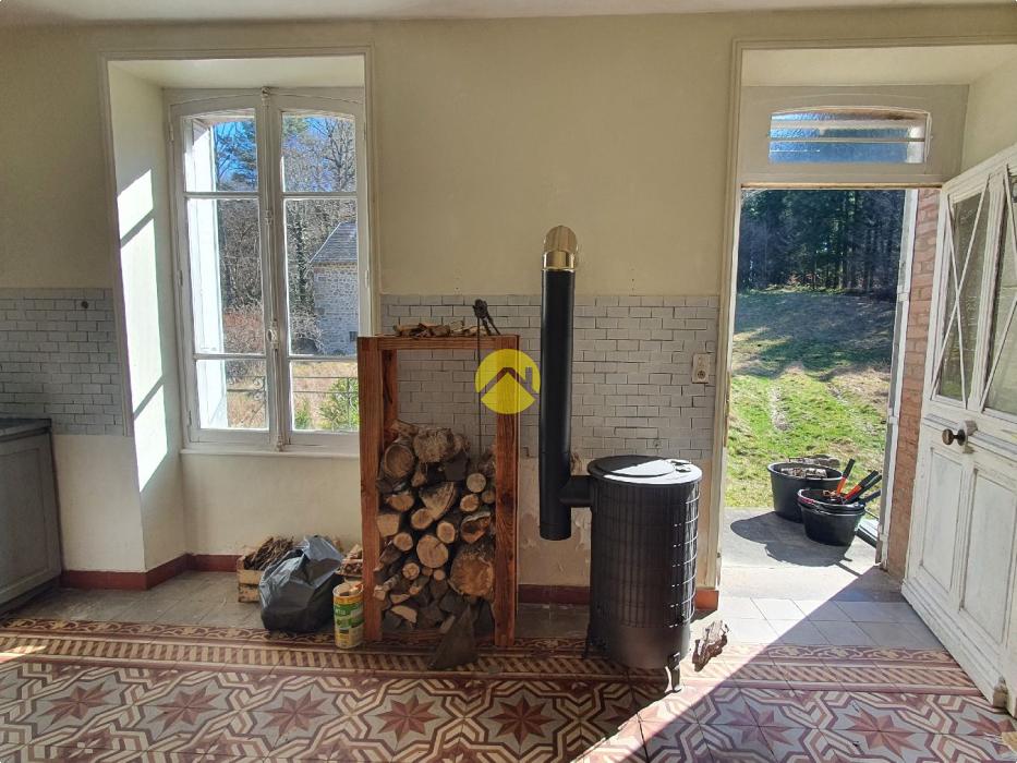 MAISON DE CARACTERE AU CALME