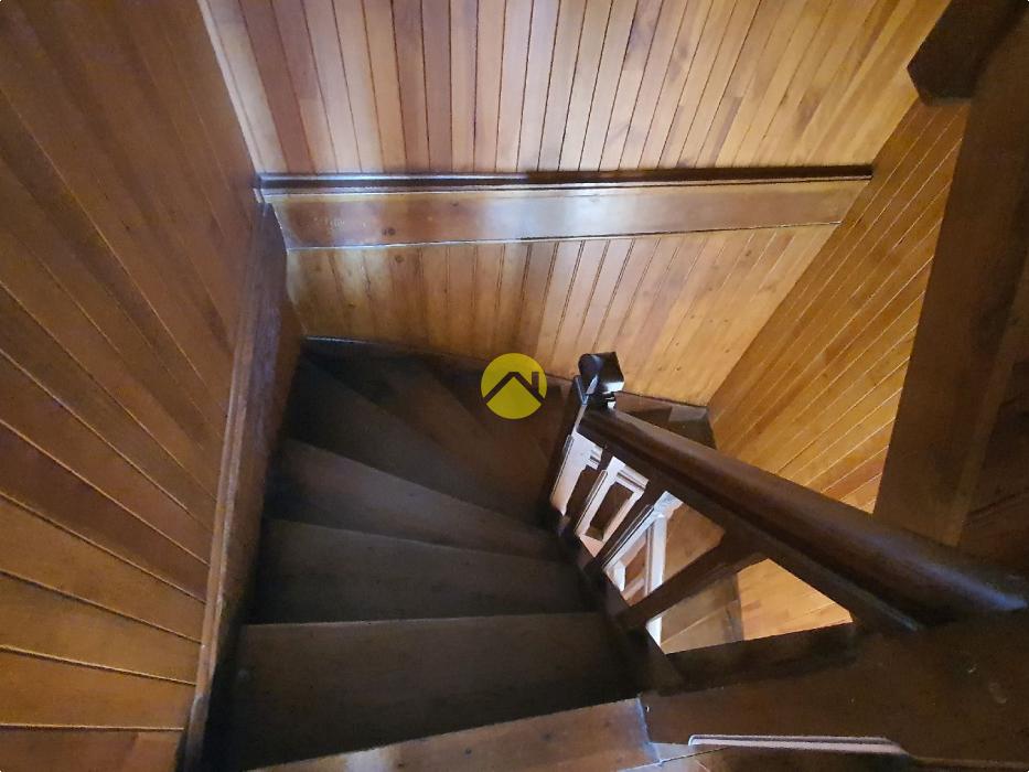 MAISON DE CARACTERE AU CALME