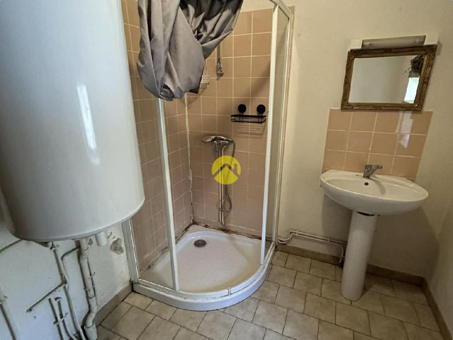 longère avec 4 ha de prairie