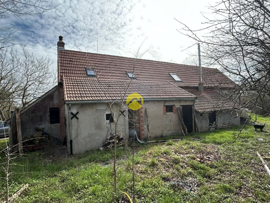 longère avec 4 ha de prairie
