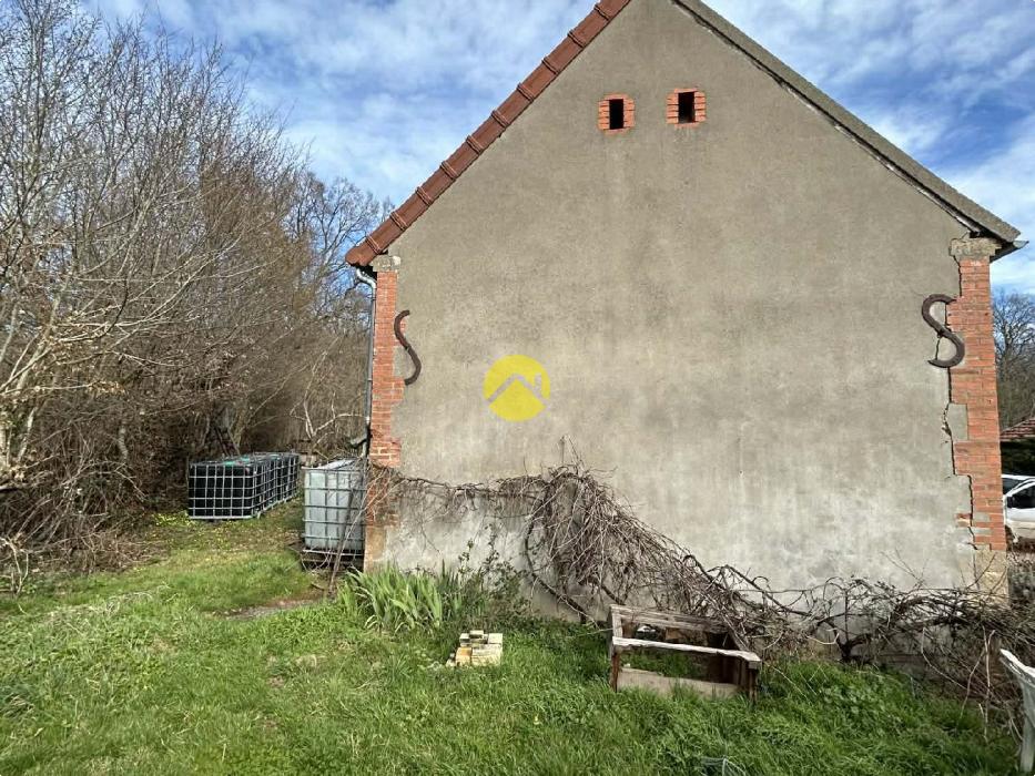 longère avec 4 ha de prairie