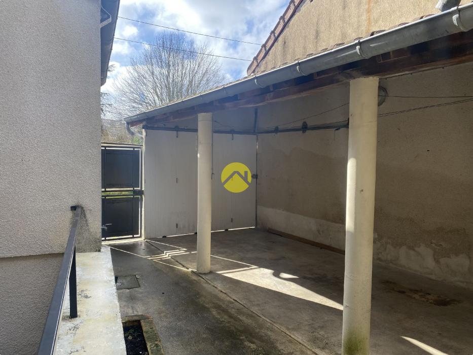 MAISON CENTRE VILLE PLAIN PIED