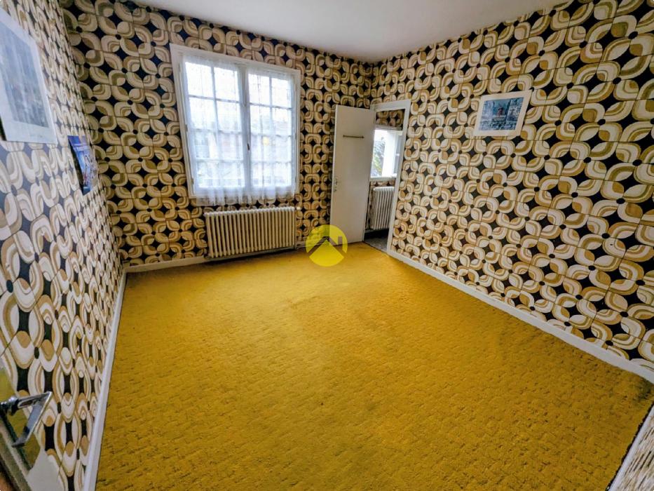 Maison 260m².7ch.Sous-sol.sur2400m²