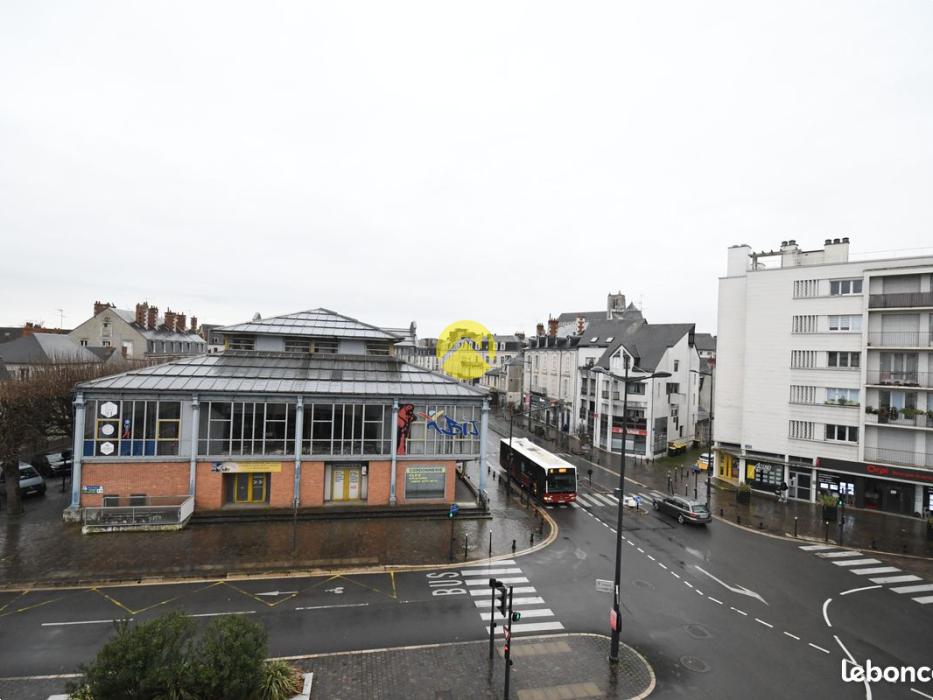 APPARTEMENT SECTEUR SAINT BONNET