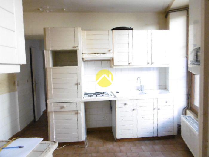 Bon rapport locatif possible.