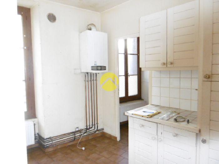 Bon rapport locatif possible.