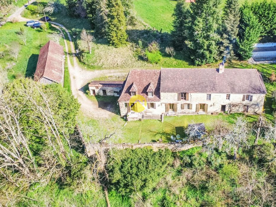 BELLE LONGERE BEAUCOUP DE CACHET