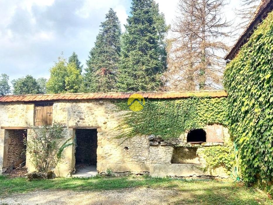 BELLE LONGERE BEAUCOUP DE CACHET