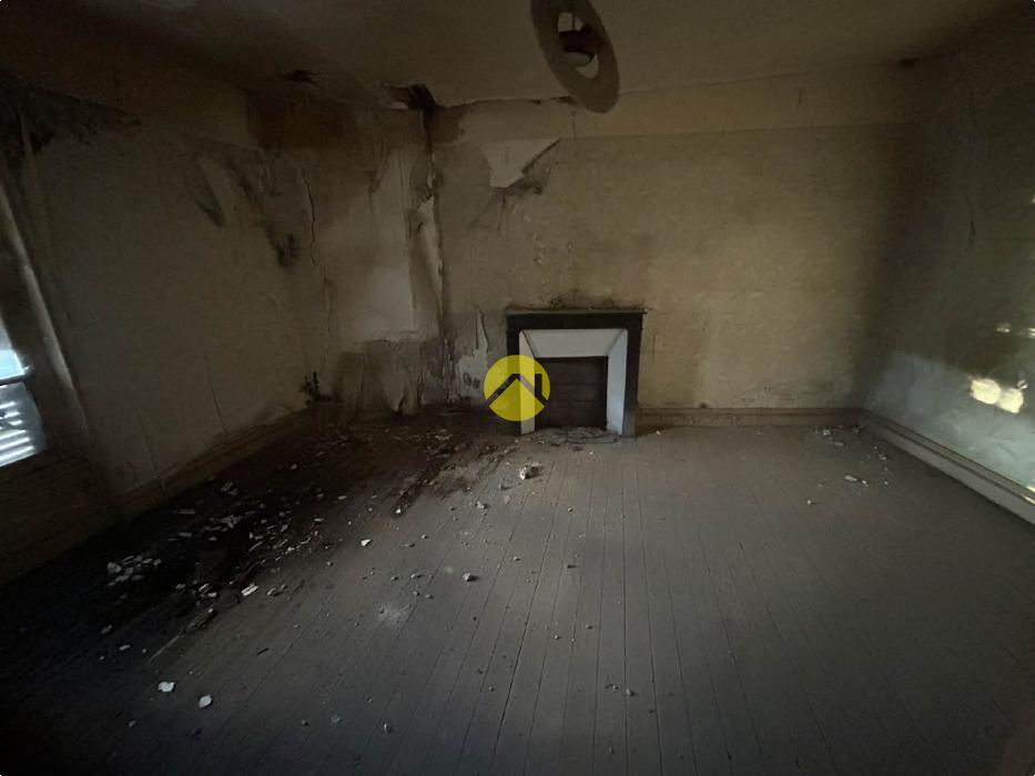 Maison de bourg + Terrain à Bâtir