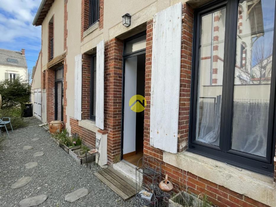 MAISON SECTEUR MARRONNIERS