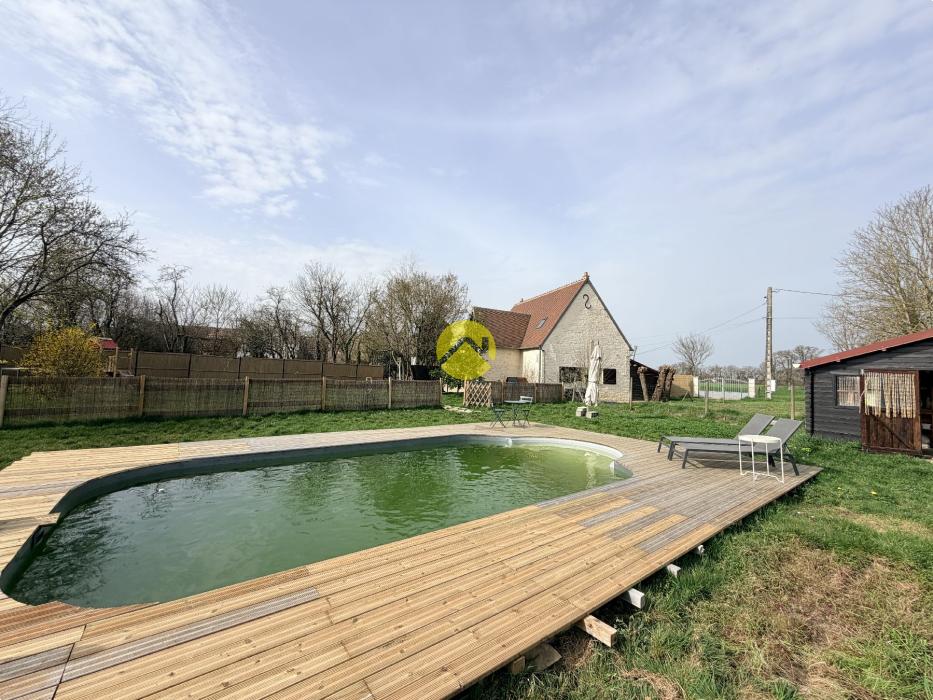 Maison rénovée avec piscine