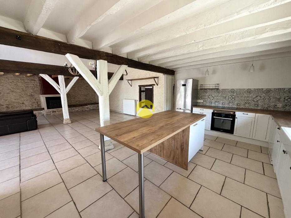 Maison rénovée avec piscine