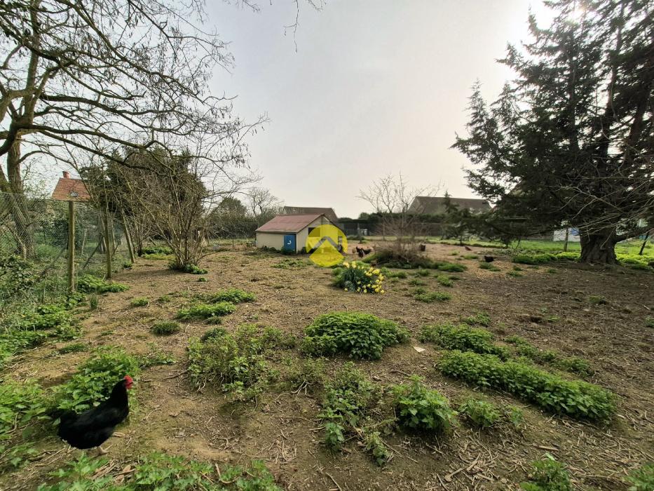  MAISON 200M² AVEC GRAND TERRAIN 