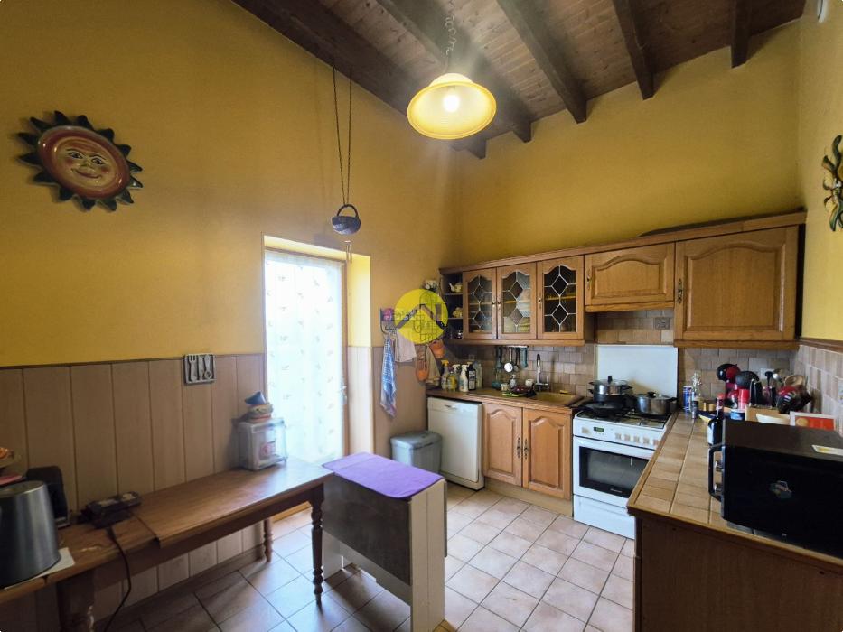  MAISON 200M² AVEC GRAND TERRAIN 