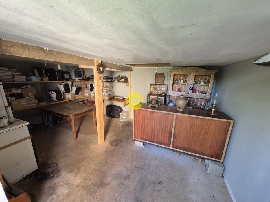  MAISON 200M² AVEC GRAND TERRAIN 