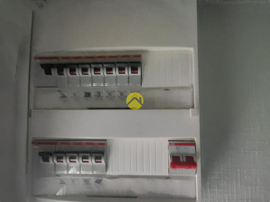 IMMEUBLE + PARKING + GARAGE