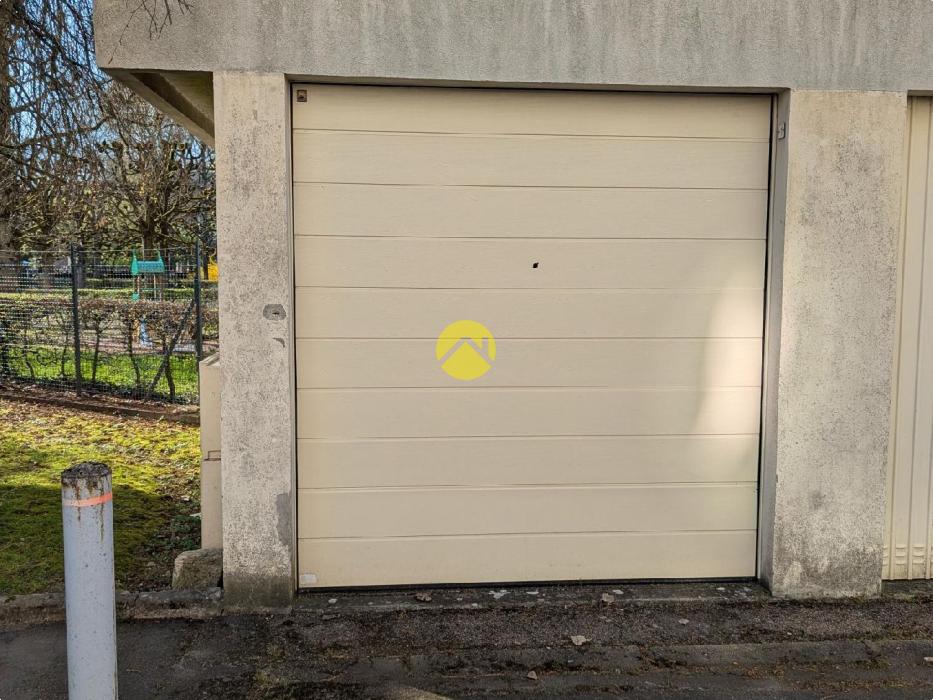 Apt 103m².3 ch.garage