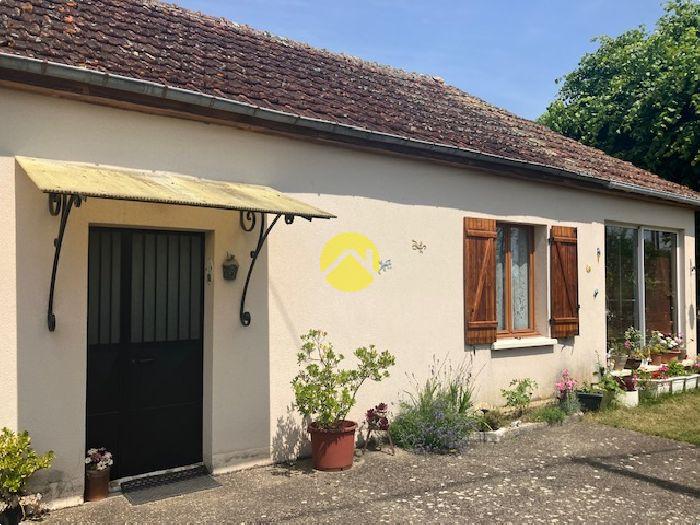 Maison / Pavillon Saint satur, 3 pièces à vendre