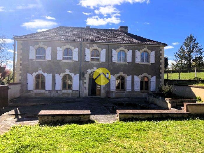 Maison de caractère