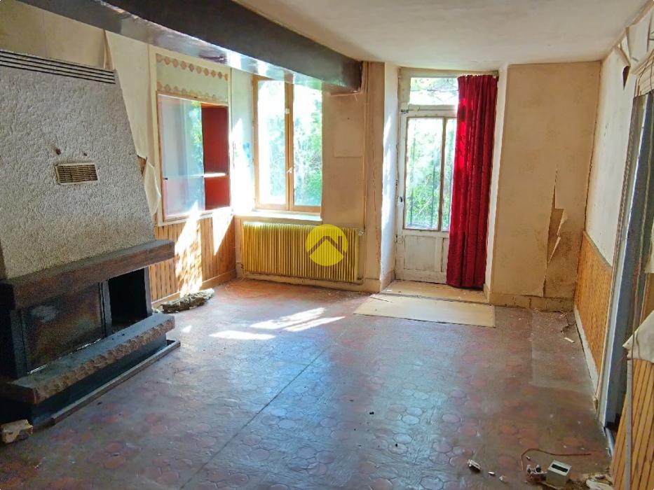 Grande maison à petit prix