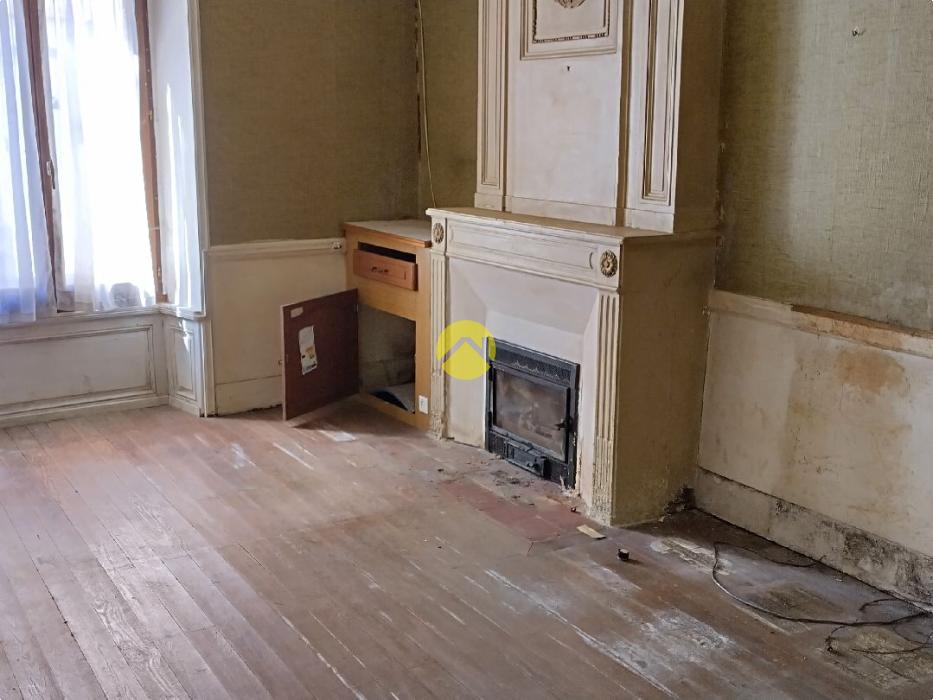 Grande maison à petit prix