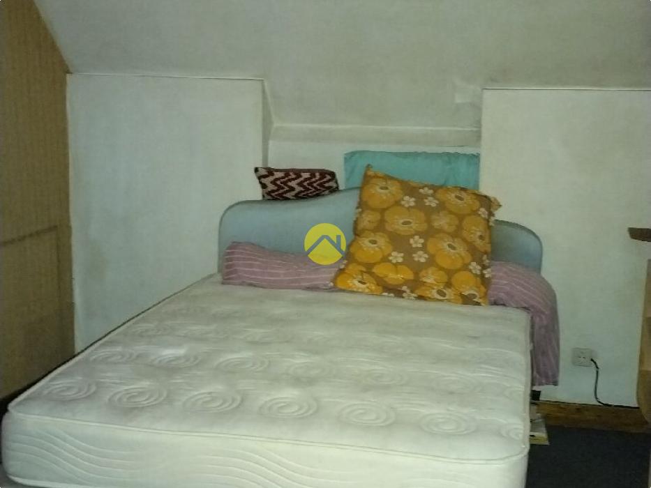 Grande maison à petit prix