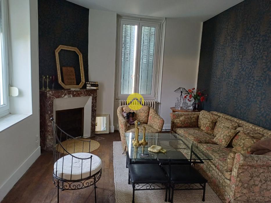 Maison 90 M2 Terrain et garage 