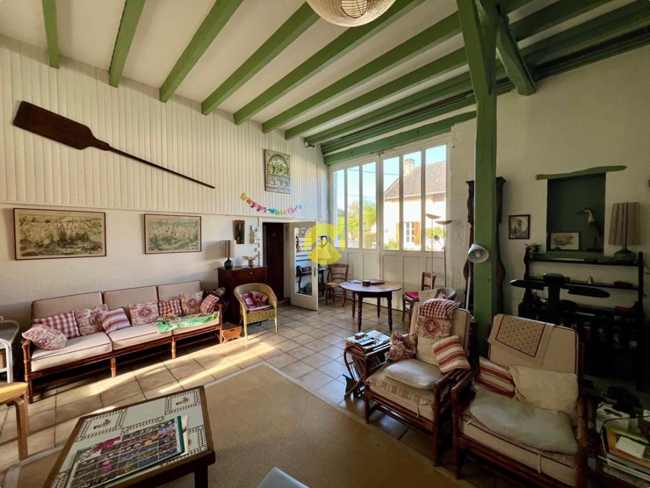 CORP DE FERME HABITABLE