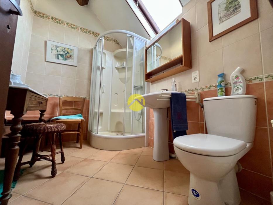 CORP DE FERME HABITABLE