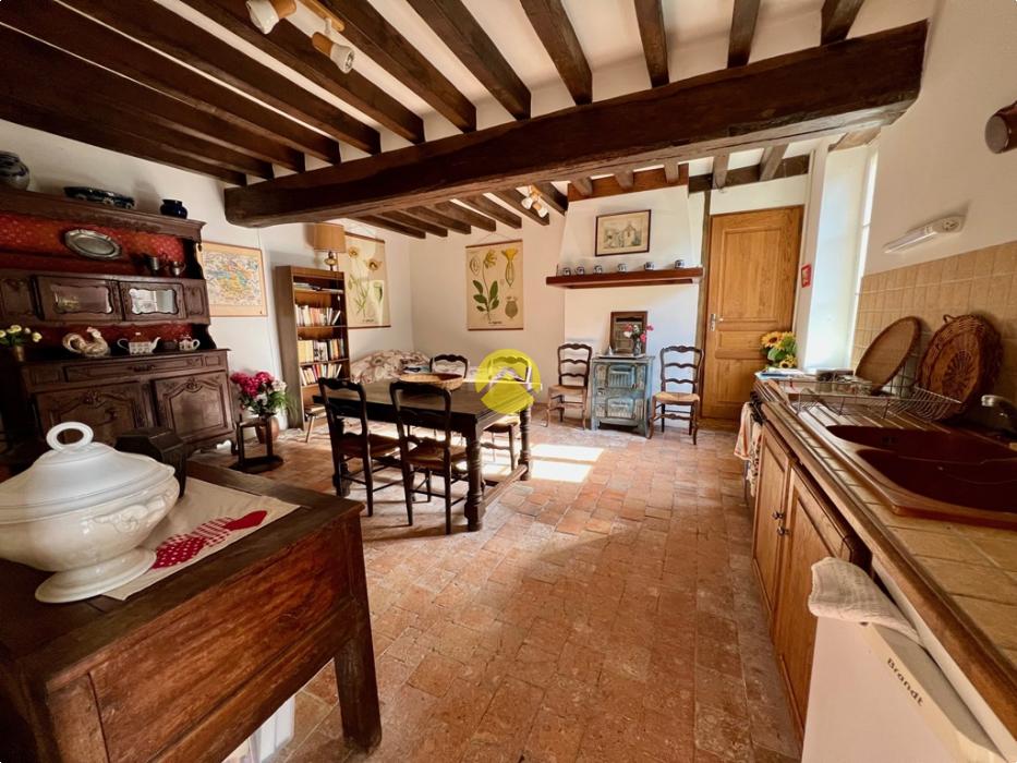 CORP DE FERME HABITABLE