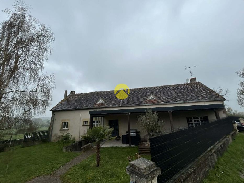 longère avec dépendances et terrain