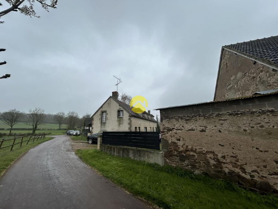 longère avec dépendances et terrain