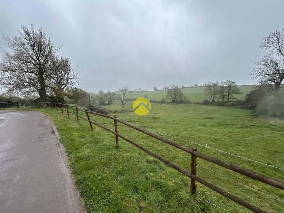 longère avec dépendances et terrain