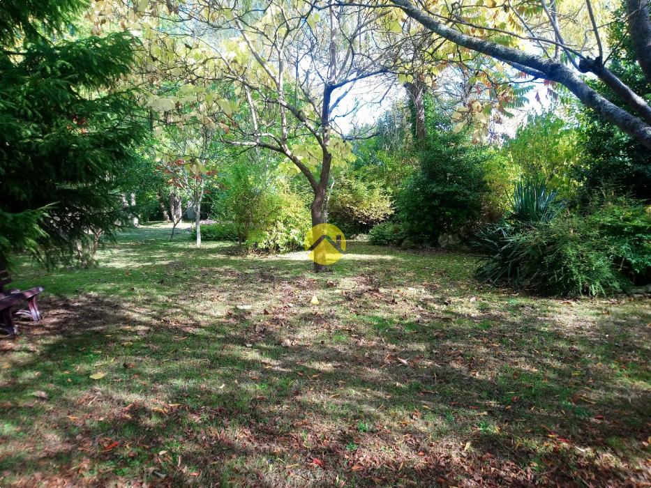 MAISON INDEPENDANTE AVEC JARDIN