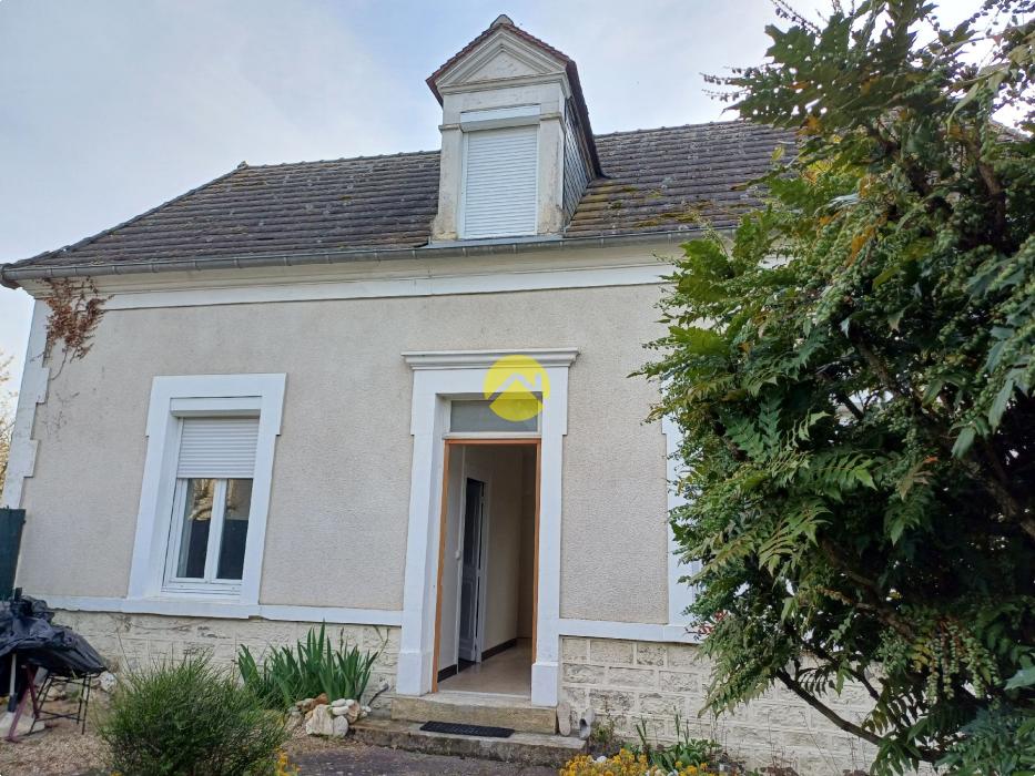 MAISON 90 M2 TERRAIN ET GARAGE