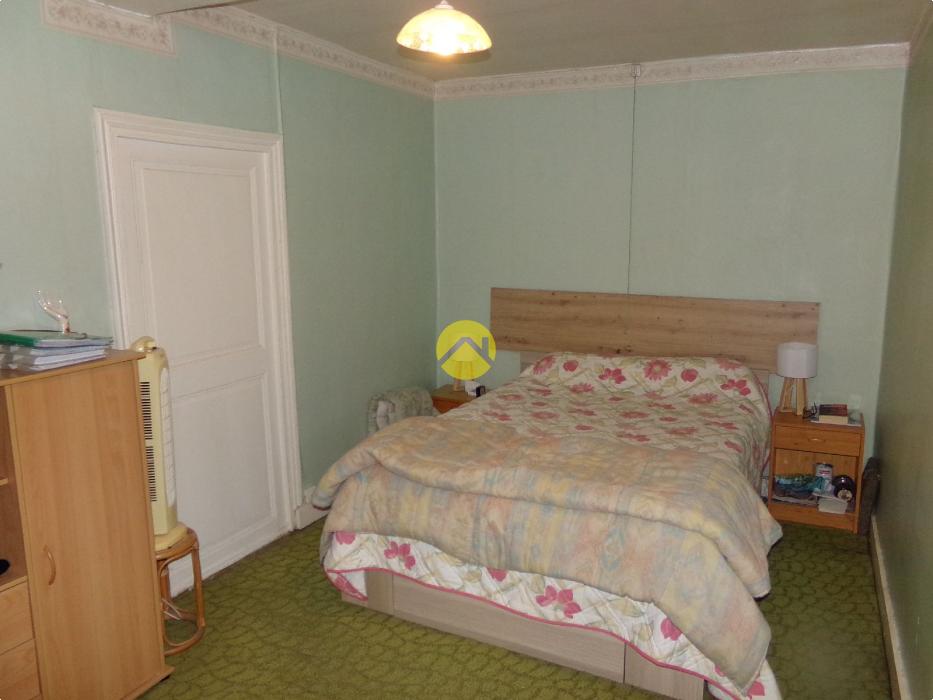 Maison entre nature et centre bourg