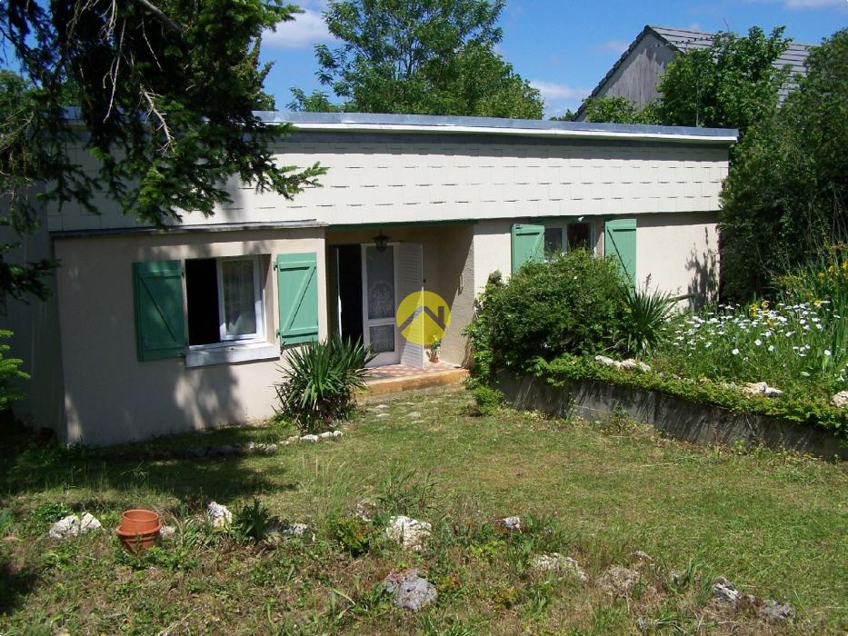 MAISON INDEP. INTERIEUR A RENOVER