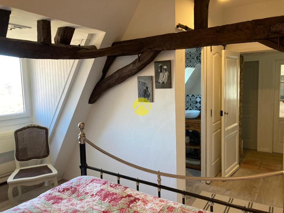 Maison perigourdine avec hangar 